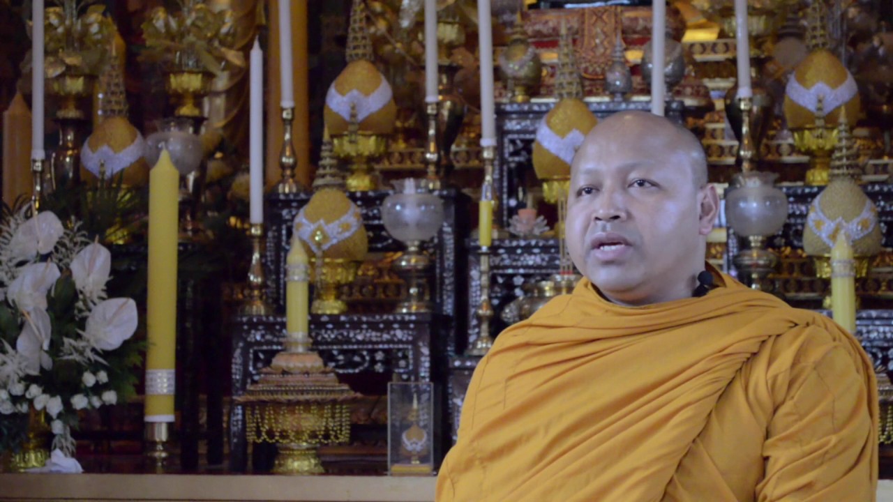Do Buddhists Believe in God? 5 Perspectives Explored 11 do buddhists believe in god
