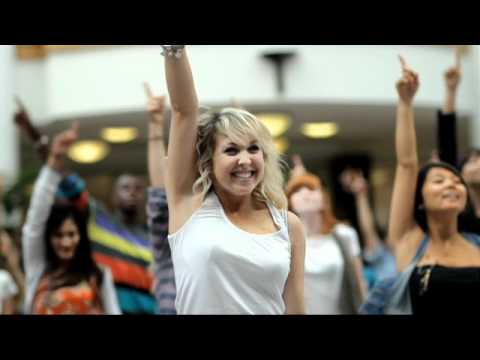 Flash Mob: 7 Unforgettable Moments You Must Experience 9 flash mob
