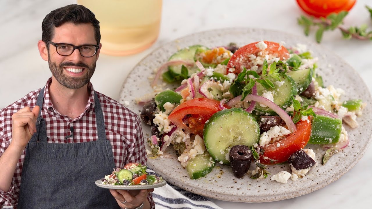 Greek Salad: 7 Fresh Ingredients to Elevate Your Dish 10 greek salad