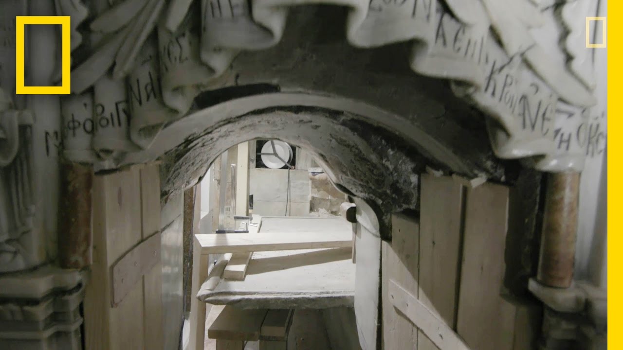 inside jesus tomb