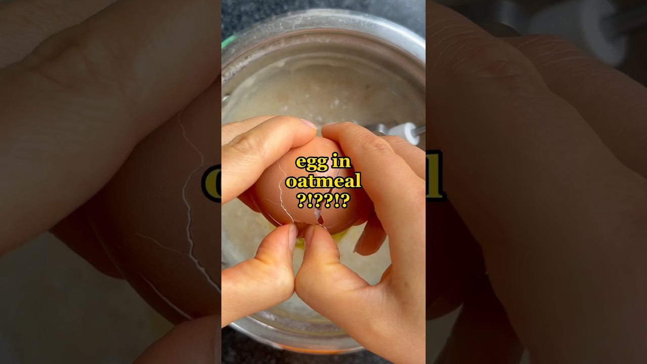 adding an egg to oatmeal