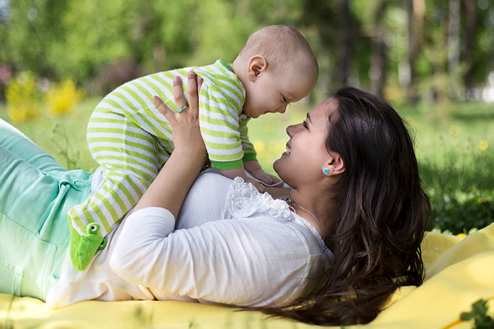 Images de mère et bébé