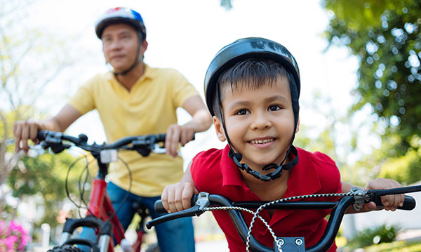 10 conseils importants de sécurité à vélo pour les enfants