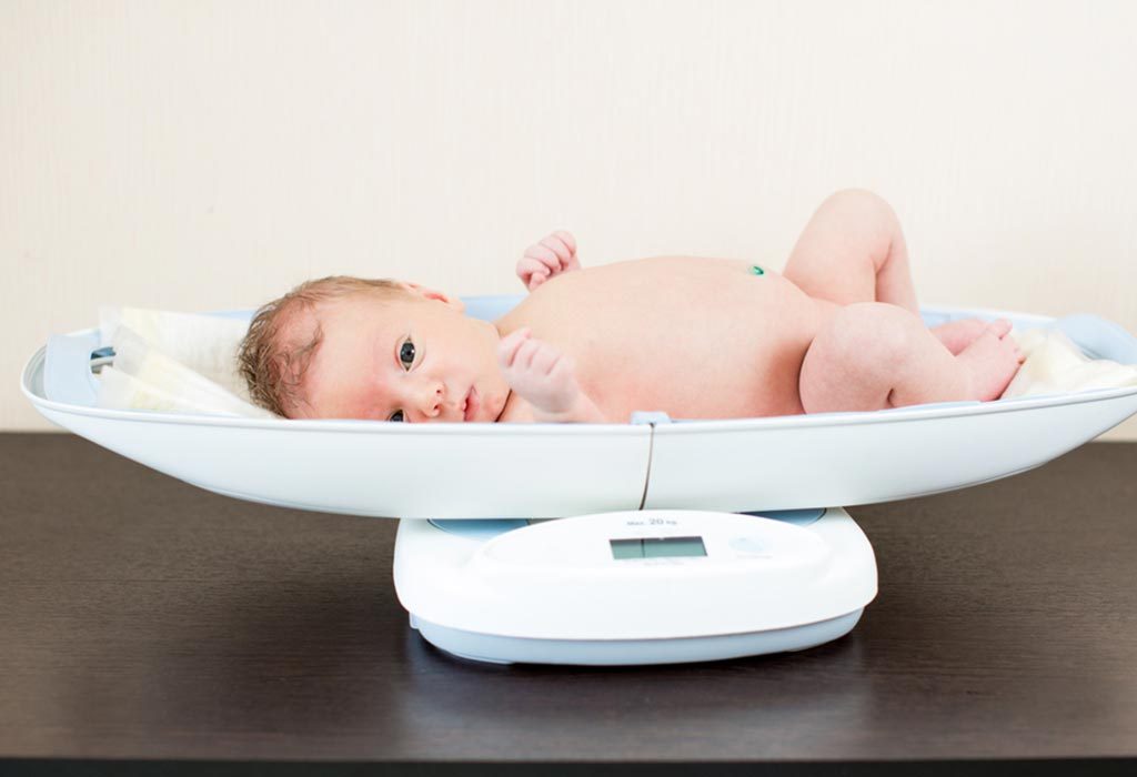 10 conseils pour allaiter avec de gros seins 6 CONTINUEZ À VÉRIFIER LE POIDS DE VOTRE BÉBÉ "width =" 1024 "height =" 700 "srcset =" https://cdn.cdnparenting.com/articles/2018/05/165497165-H.jpg 1024w, https: // cdn. cdnparenting .com / articles / 2018/05/165497165-H-768x525.jpg 768w, https://cdn.cdnparenting.com/articles/2018/05/165497165-H-218x150.jpg 218w, https: // cdn. cdnparenting .com / articles / 2018/05/165497165-H-696x476.jpg 696w, https://cdn.cdnparenting.com/articles/2018/05/165497165-H-614x420.jpg 614w "tailles =" (largeur maximale) : 1024px) 100vw, 1024px