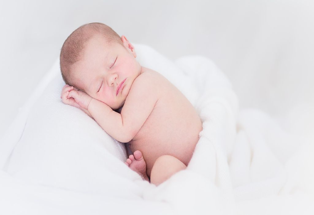 12 photos que vous devez prendre sur Babys premier jour dans le monde