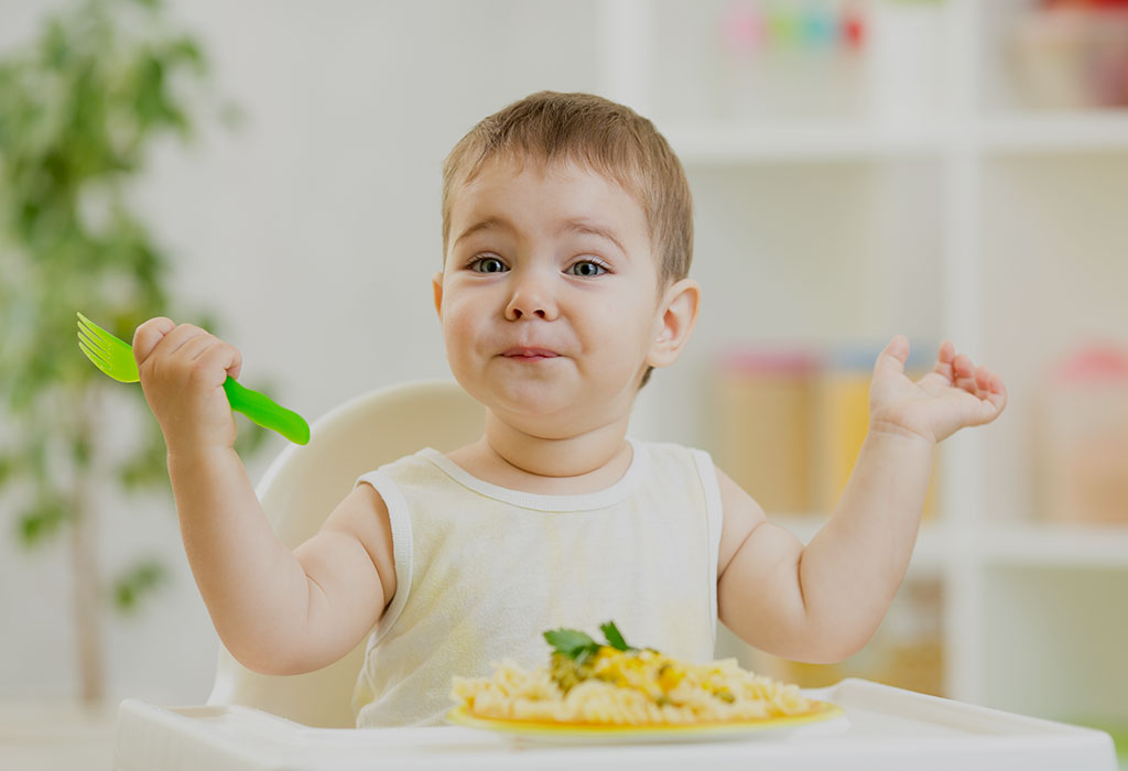Aliments pour bébés de 15 mois - Idées, tableau et recettes