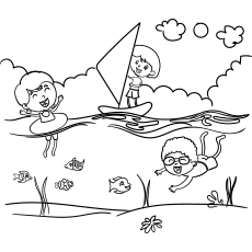 Enfants profitant du coloriage de la saison estivale