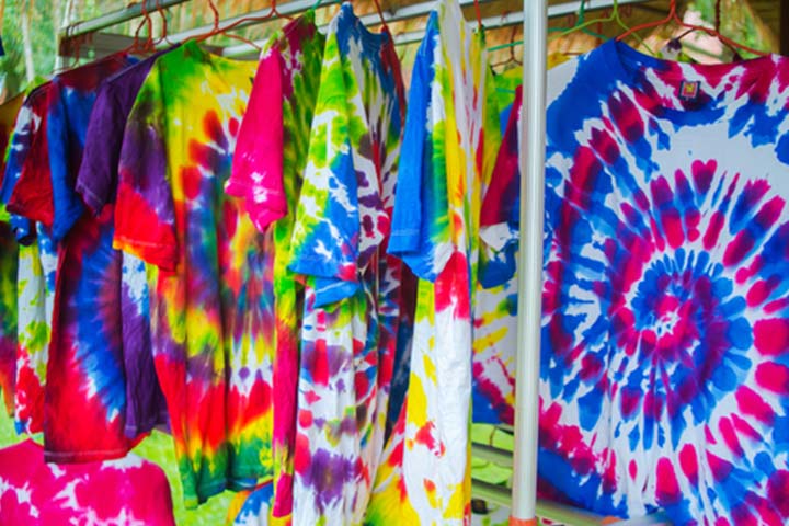 10. Soyez créatif avec les vêtements Tie and Dye cet été