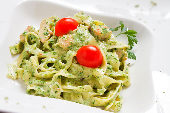 Pâtes au pesto au poulet