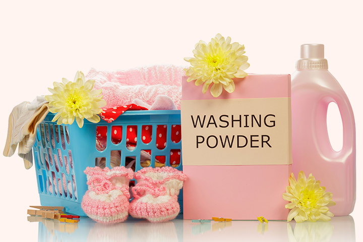 Détergent en poudre pour bébé