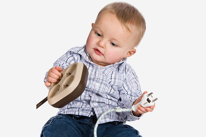Oui, ce petit jusqu'à présent est en train de deviner qui se branche où.
