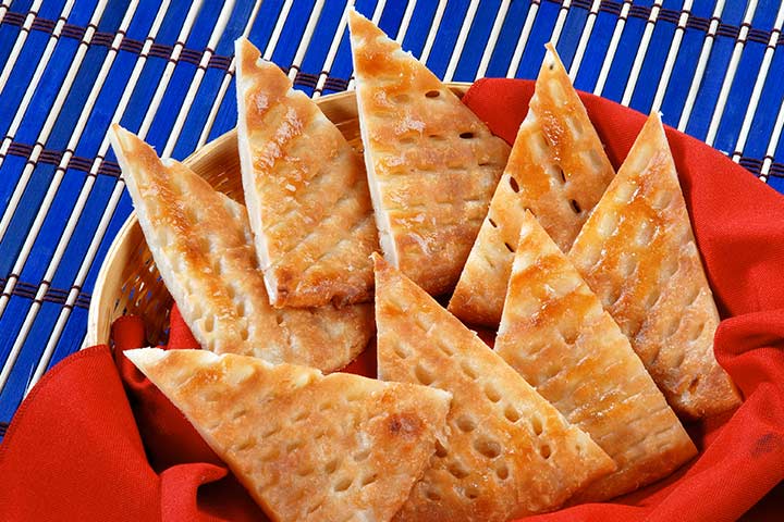 Paranthas triangulaires remplis