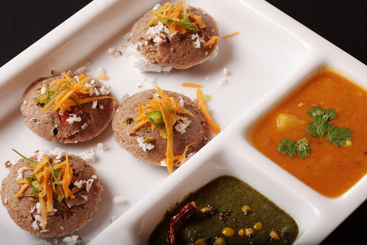 Ragi (doigt de mil) idli