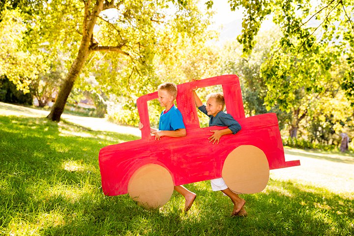 Un chariot en carton