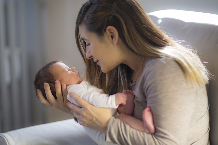  Basculez votre enfant pour qu'il s'endorme