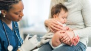 Vaccin contre la rougeole, les oreillons et la rubéole 14 Vaccin contre la rougeole, les oreillons et la rubéole 1587241804 611 Vacuna contra el sarampion las paperas y la rubeola