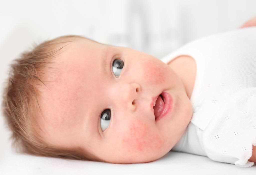 Bébé avec l