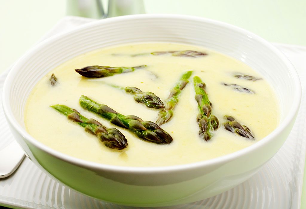 Recettes de soupe de bébé faciles et savoureuses 20 SOUPE AU POULET À LA CRÈME D