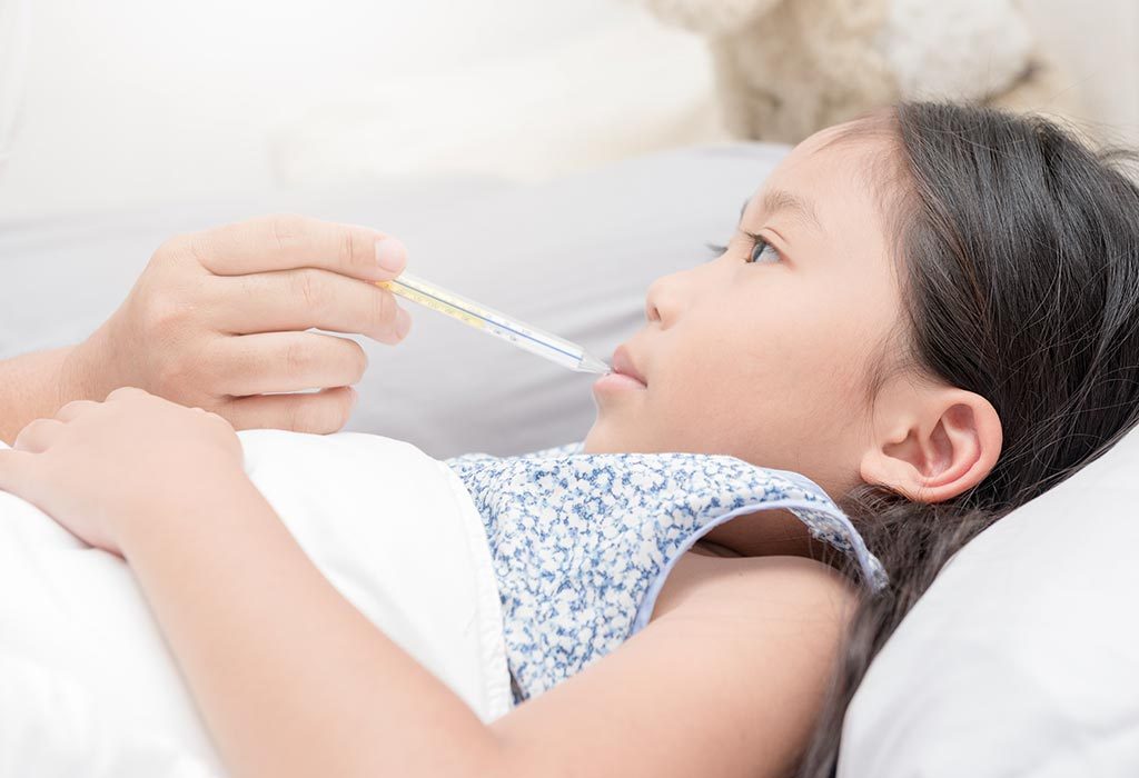 HIGH FEVER "width =" 1024 "height =" 700 "srcset =" https://cdn.cdnparenting.com/articles/2018/07/631711511-H.jpg 1024w, https://cdn.cdnparenting.com/articles /2018/07/631711511-H-768x525.jpg 768w, https://cdn.cdnparenting.com/articles/2018/07/631711511-H-218x150.jpg 218w, https://cdn.cdnparenting.com/articles /2018/07/631711511-H-696x476.jpg 696w, https://cdn.cdnparenting.com/articles/2018/07/631711511-H-614x420.jpg 614w "tailles =" (largeur maximale: 1024px) 100vw 1024px