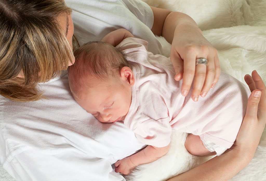 OBSERVER LES RÉACTIONS POTENTIELLES "width =" 1024 "height =" 700 "srcset =" https://cdn.cdnparenting.com/articles/2018/06/75809584-H.jpg 1024w, https://cdn.cdnparenting.com/ articles / 2018/06/75809584-H-768x525.jpg 768w, https://cdn.cdnparenting.com/articles/2018/06/75809584-H-218x150.jpg 218w, https://cdn.cdnparenting.com/ articles / 2018/06/75809584-H-696x476.jpg 696w, https://cdn.cdnparenting.com/articles/2018/06/75809584-H-614x420.jpg 614w "tailles =" (largeur maximale: 1024px) 100vw , 1024px
