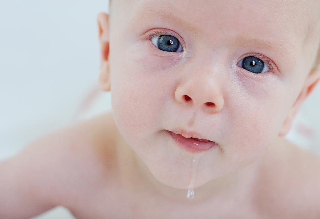 DROOLING "width =" 1024 "height =" 700 "srcset =" https://cdn.cdnparenting.com/articles/2018/05/349587341_H.jpg 1024w, https://cdn.cdnparenting.com/articles/2018/ 05 / 349587341_H-768x525.jpg 768w, https://cdn.cdnparenting.com/articles/2018/05/349587341_H-218x150.jpg 218w, https://cdn.cdnparenting.com/articles/2018/05/349587341_H- 696x476.jpg 696w, https://cdn.cdnparenting.com/articles/2018/05/349587341_H-614x420.jpg 614w "tailles =" (largeur maximale: 1024px) 100vw, 1024px