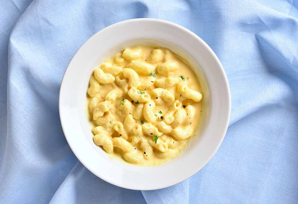 Pâtes au fromage pour bébé "width =" 1024 "height =" 700 "srcset =" https://cdn.cdnparenting.com/articles/2019/11/06173804/1249178506-H.jpg 1024w, https: // cdn. cdnparenting .com / articles / 2019/11/06173804/1249178506-H-768x525.jpg 768w, https://cdn.cdnparenting.com/articles/2019/11/06173804/1249178506-H-218x150.jpg 218w, https: / /cdn.cdnparenting.com/articles/2019/11/06173804/1249178506-H-696x476.jpg 696w, https://cdn.cdnparenting.com/articles/2019/11/06173804/1249178506-H-614x420.jpg 614w "tailles =" (largeur maximale: 1024px) 100vw, 1024px
