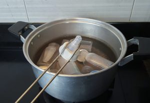 Infection buccale à levures chez les nourrissons 6 Alimentation hygiénique "width =" 730 "height =" 499 "srcset =" https://pflegeboard.ch/fr/wp-content/uploads/2020/06/1589052258_459_Candidiasis-oral-en-los-bebes.jpg 300w, https: / /cdn.cdnparenting.com /articles/2018/02/742531312-H-768x525.jpg 768w, https://cdn.cdnparenting.com/articles/2018/02/742531312-H.jpg 1024w, https: // cdn .cdnparenting.com / articles /2018/02/742531312-H-218x150.jpg 218w, https://cdn.cdnparenting.com/articles/2018/02/742531312-H-696x476.jpg 696w, https: // cdn .cdnparenting.com / articles /2018/02/742531312-H-614x420.jpg 614w "tailles =" (largeur maximale: 730px) 100vw, 730px