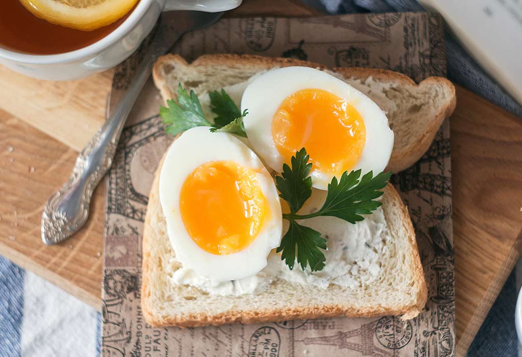 20 aliments de fertilité qui peuvent aider à augmenter le nombre de spermatozoïdes 25 Œufs "largeur =" 1024 "hauteur =" 700