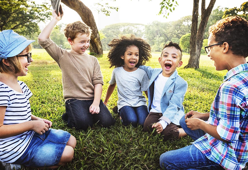 30 activités physiques intérieures et extérieures pour les enfants