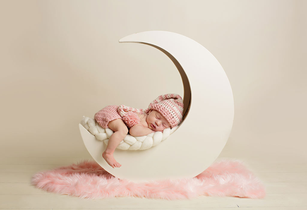 Noms de bébé fille qui signifie lune