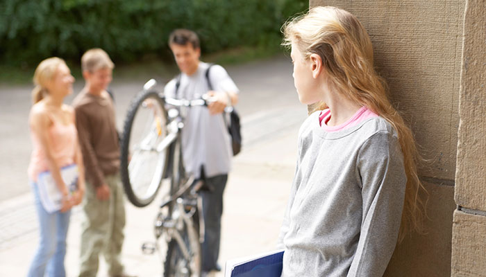 5 conseils pour aider votre ado timide à faire face à l'école 3 5 conseils pour aider votre ado timide à faire face à l'école