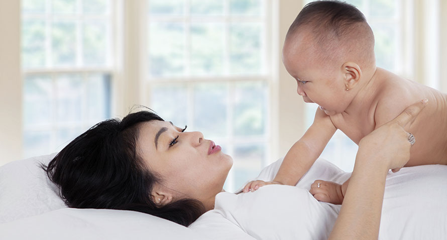 Façons de discipliner votre bébé tôt