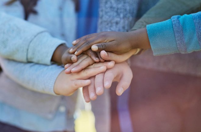 5 ressources pour parler aux enfants de la race