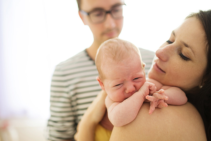 Conseils pour gérer un bébé collant