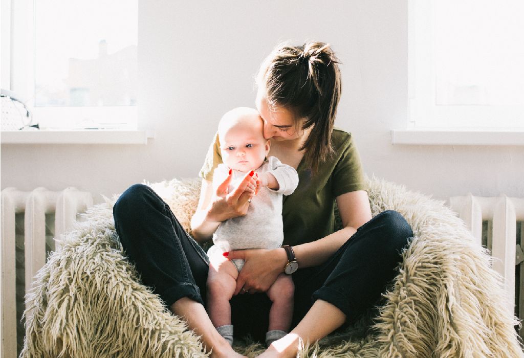 6 façons d'être absolument sûr que votre bébé est en sécurité ... 8 6 façons d'être absolument sûr que votre bébé est en sécurité à la maison