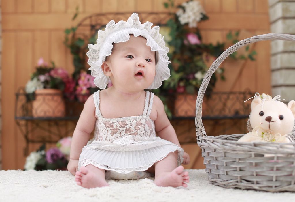 8 façons amusantes pour votre mari d'habiller votre bébé 5 façons hilarantes mari pourrait habiller votre bébé