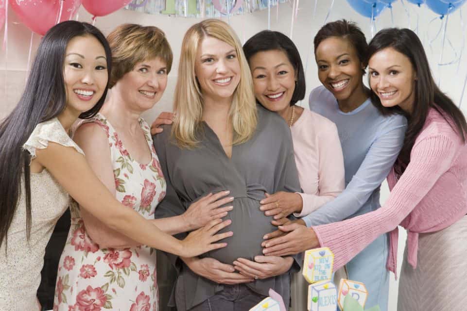 9 choses qui arriveront probablement dans votre baby shower 7 9 choses qui arriveront probablement dans votre baby shower
