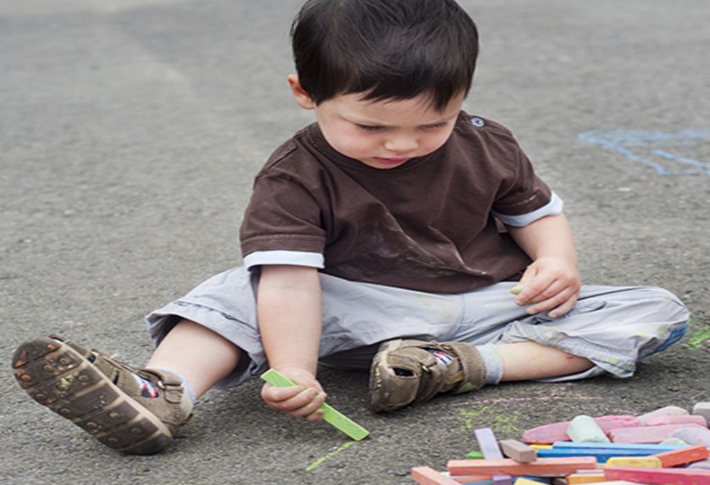 Apprendre à votre tout-petit à tracer une ligne droite 13 Apprendre à votre tout-petit à tracer une ligne droite