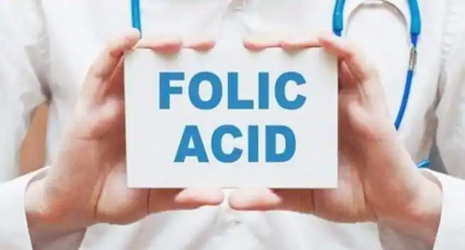 acide folique, bienfaits de l'acide folique, effets secondaires de l'acide folique, acide folique pendant la grossesse, acide folique pour les femmes enceintes, malformations congénitales, prévenir les malformations congénitales