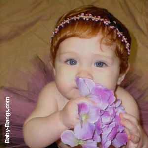 Bye-Bye Bald Babies: une société vend des perruques pour les nouveau-nés 3 Bye-Bye Bald Babies: une société vend des perruques pour les nouveau-nés