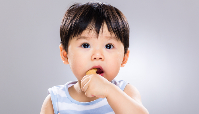 Certains «premiers amuse-gueules» pour bébés pourraient en fait être des risques d'étouffement