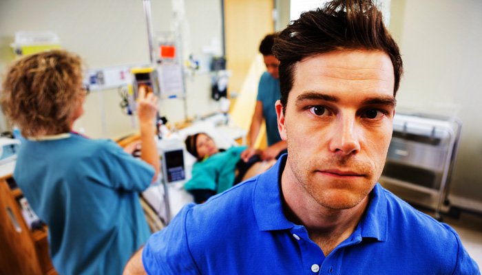 C'est la guerre: le guide d'un père pour survivre au travail