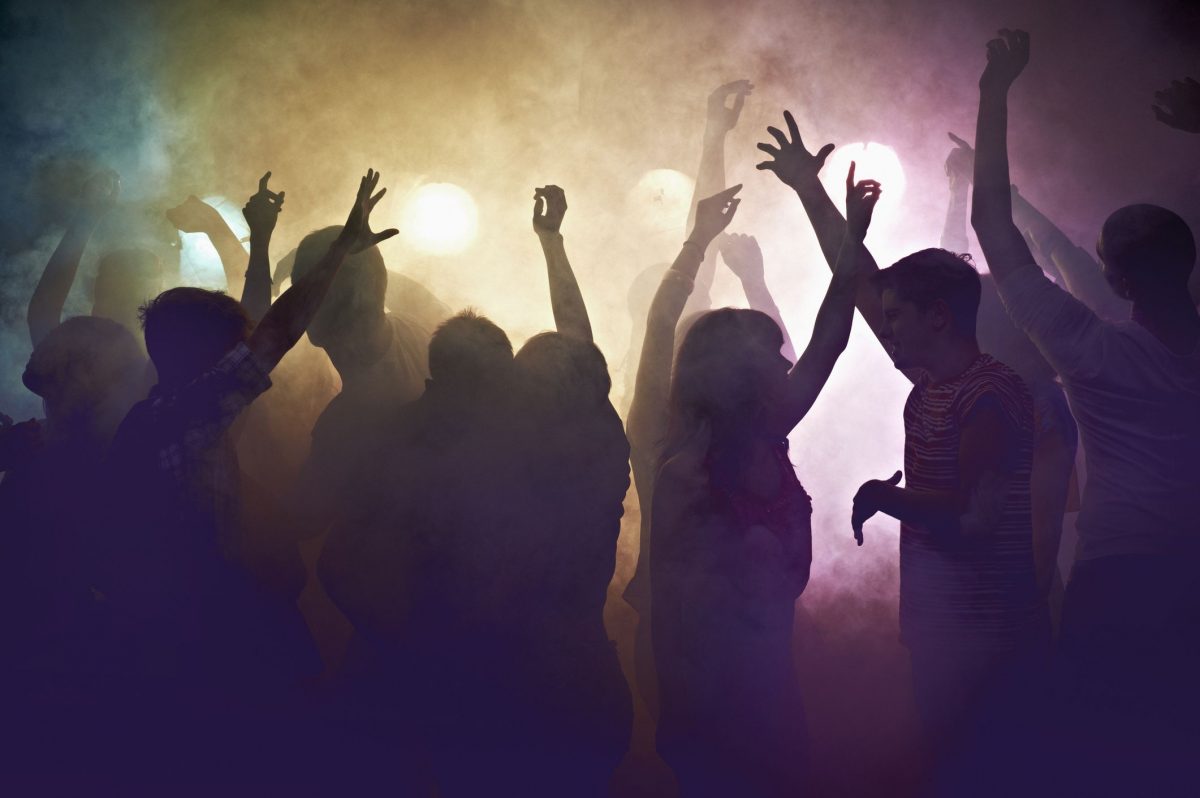 Combien de temps l'ecstasy (MDMA) reste-t-elle dans votre système? 8 Combien de temps l'ecstasy (MDMA) reste-t-elle dans votre système?