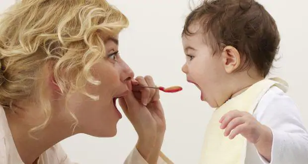 Comment initier votre bébé à des aliments solides sains 7 Nourriture pour bébés