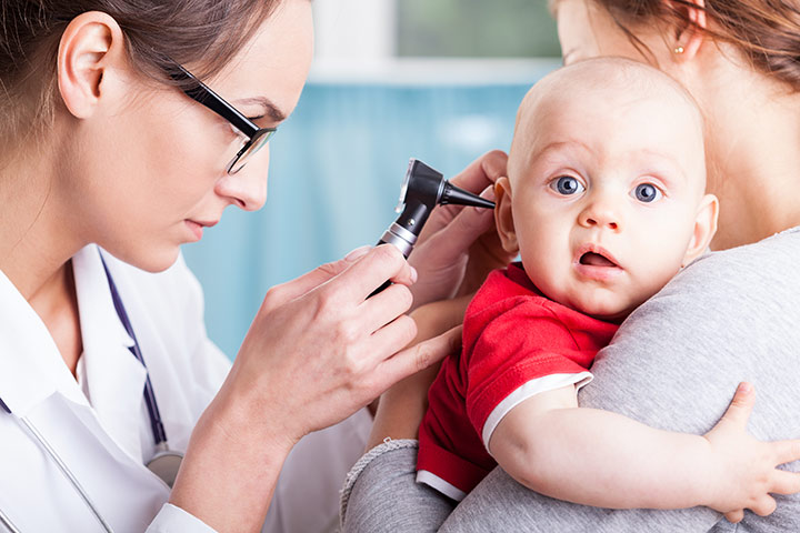 infection d'oreille de bébé