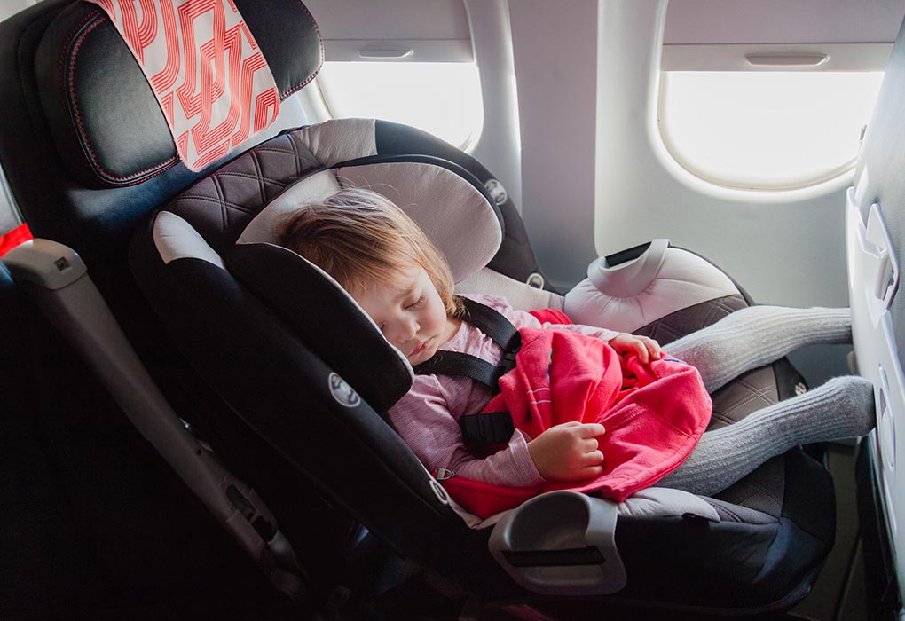 Conseils pour dompter le décalage horaire avec les bébés, les tout-petits et les enfants