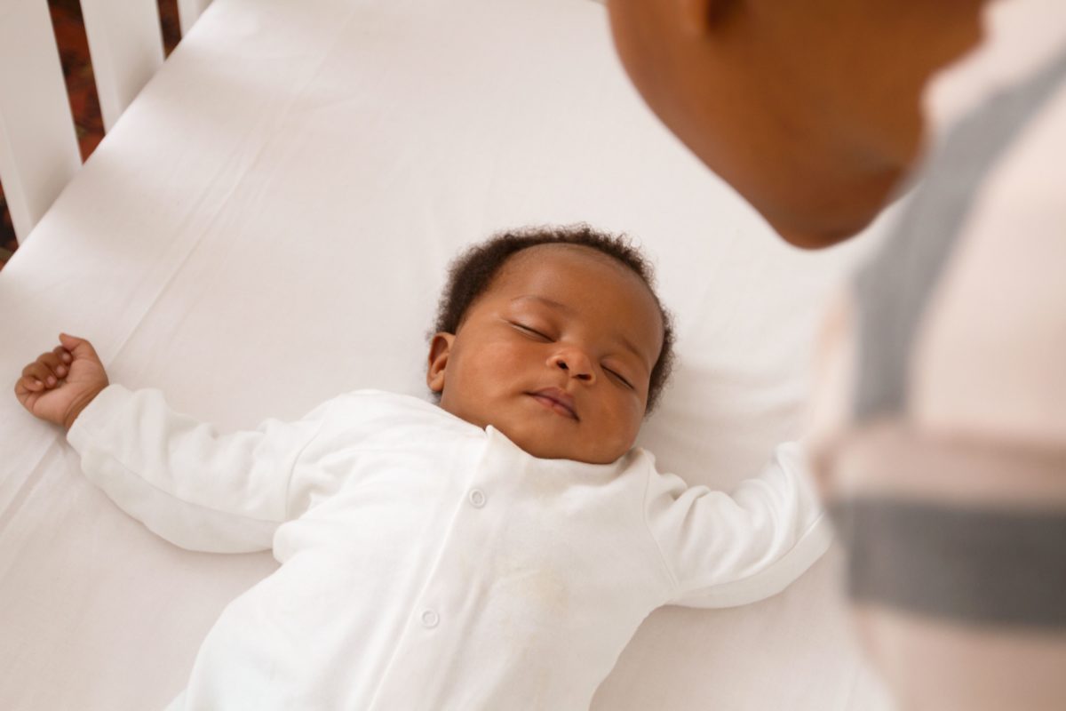 Cradle vs. Lit bébé: Lequel est le mieux pour mon bébé? 7 Cradle vs. Lit bébé: Lequel est le mieux pour mon bébé?
