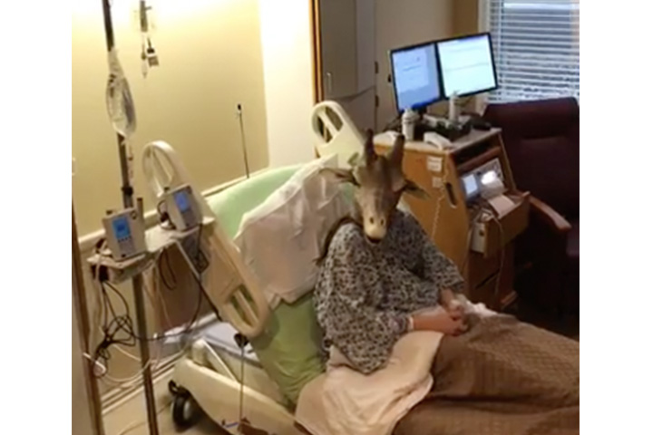 Quand une mère s'est inspirée d'une girafe à la naissance