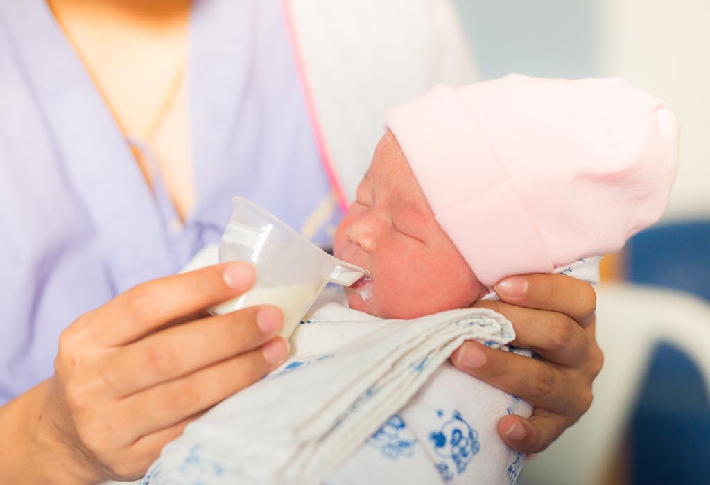 Tasse nourrir votre bébé - Avantages et inconvénients