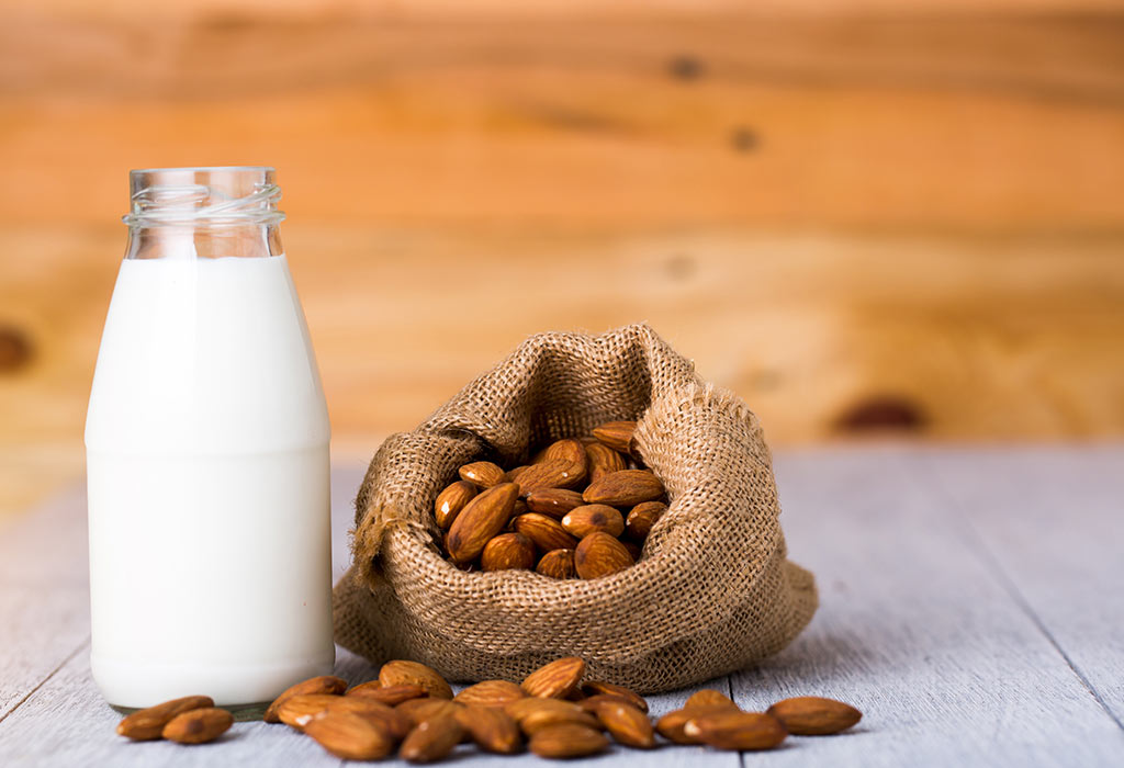 Donner du lait d'amande aux bébés: est-ce sûr? 4 Lait d'amande